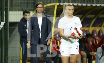 2022-07-01 - Coach of France Corinne Diacre, Marion Torrent of France during the International Women's Friendly football match between France and Vietnam on July 1, 2022 at Stade de la Source in Orleans, France - FOOTBALL - WOMEN'S FRIENDLY GAME - FRANCE V VIETNAM - FRIENDLY MATCH - SOCCER