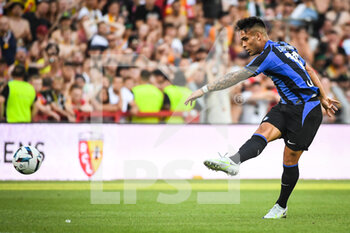 2022-07-23 - Lautaro MARTINEZ of Inter Milan during the Pre Season Friendly football match between RC Lens and FC Internazionale Milano (Inter Milan) on July 23, 2022 at Bollaert-Delelis stadium in Lens, France - FOOTBALL - FRIENDLY GAME - RC LENS V FC INTER - INTERNAZIONALE MILANO - FRIENDLY MATCH - SOCCER