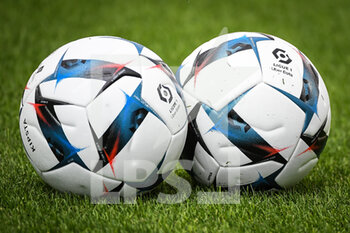2022-07-23 - Illustration of the Kipsta match balls during the Pre Season Friendly football match between RC Lens and FC Internazionale Milano (Inter Milan) on July 23, 2022 at Bollaert-Delelis stadium in Lens, France - FOOTBALL - FRIENDLY GAME - LENS V FC INTER - INTERNAZIONALE - FRIENDLY MATCH - SOCCER
