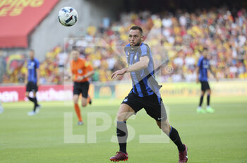 2022-07-23 - Stefan De Vrij of Inter Milan during the Pre-Season Friendly football match between RC Lens and Inter Milan (FC Internazionale) on July 23, 2022 at Stade Bollaert-Delelis in Lens, France - FOOTBALL - FRIENDLY GAME - LENS V FC INTER - INTERNAZIONALE - FRIENDLY MATCH - SOCCER