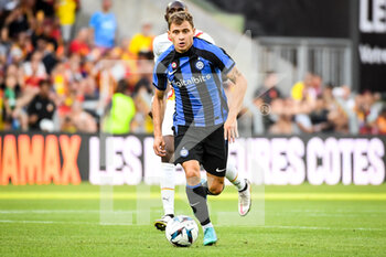 2022-07-23 - Nicolo BARELLA of Inter Milan during the Pre Season Friendly football match between RC Lens and FC Internazionale Milano (Inter Milan) on July 23, 2022 at Bollaert-Delelis stadium in Lens, France - FOOTBALL - FRIENDLY GAME - LENS V FC INTER - INTERNAZIONALE - FRIENDLY MATCH - SOCCER