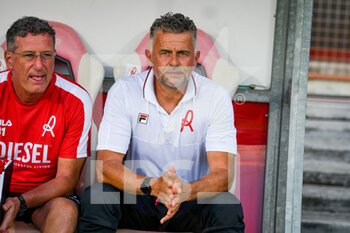 2022-08-06 - Vicenza's Head Coach Francesco Baldini - LR VICENZA VS AC MILAN - FRIENDLY MATCH - SOCCER
