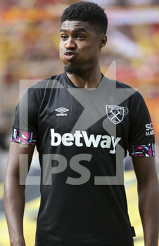 2022-07-30 - Ben Johnson of West Ham during the pre-season friendly football match between RC Lens (RCL) and West Ham United FC on July 30, 2022 at Stade Bollaert-Delelis in Lens, France - FOOTBALL - FRIENDLY GAME - LENS V WEST HAM - FRIENDLY MATCH - SOCCER
