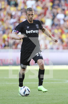 2022-07-30 - Tomas Soucek of West Ham during the pre-season friendly football match between RC Lens (RCL) and West Ham United FC on July 30, 2022 at Stade Bollaert-Delelis in Lens, France - FOOTBALL - FRIENDLY GAME - LENS V WEST HAM - FRIENDLY MATCH - SOCCER