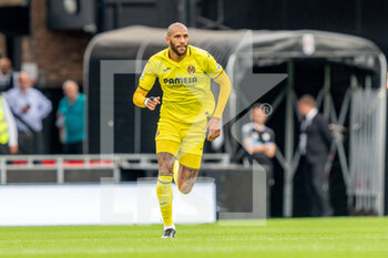 2022-07-31 - Villarreal midfielder Etienne Capoue during the Pre-Season Friendly football match between Fulham and Villarreal CF on July 31, 2022 at Craven Cottage in London, England - FOOTBALL - FRIENDLY GAME - FULHAM V VILLARREAL - FRIENDLY MATCH - SOCCER