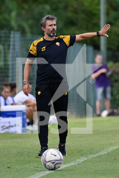 2022-08-11 - Alessandro Spugna coach (AS Roma Women)  during the Pre-Season Friendly 2022/2023  match between AS Roma Women vs Fiorentina Femminile at the Coni “Giulio Onesti” Olympic Preparation Center on 11 August 2022. - FRIENDLY MATCH - ROMA WOMEN VS ACF FIORENTINA - FRIENDLY MATCH - SOCCER
