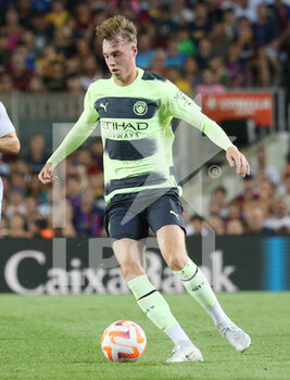 2022-08-24 - Cole Palmer of Manchester City during the Friendly Football match between FC Barcelona and Manchester City on August 24, 2022 at Camp Nou stadium in Barcelona, Spain - FOOTBALL - FRIENDLY GAME - FC BARCELONA V MANCHESTER CITY - FRIENDLY MATCH - SOCCER