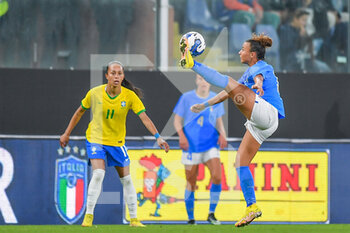 2022-10-10 - Adriana Leal Da Silva (Brazil) - Arianna Caruso (Italy) - WOMEN ITALY VS BRAZIL - FRIENDLY MATCH - SOCCER