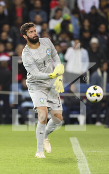 2022-09-27 - Goalkeeper of Brazil Alisson Becker during the International friendly game, football match between Brazil and Tunisia on September 27, 2022 at Parc des Princes stadium in Paris, France - FOOTBALL - FRIENDLY GAME - BRAZIL V TUNISIA - FRIENDLY MATCH - SOCCER