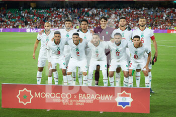 2022-09-27 - Team of Morocco during the international friendly football match between Paraguay and Morocco on September 27, 2022 at Benito Villamarin Stadium in Sevilla, Spain - FOOTBALL - FRIENDLY GAME - PARAGUAY V MOROCCO - FRIENDLY MATCH - SOCCER