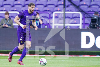 2022-05-01 - Wesley Hoedt of RSC Anderlecht during the Belgian championship Jupiler Pro League football match between RSC Anderlecht and Club Brugge on May 1, 2022 at Lotto Park in Brussel, Belgium - RSC ANDERLECHT VS CLUB BRUGGE - BELGIAN PRO LEAGUE - SOCCER