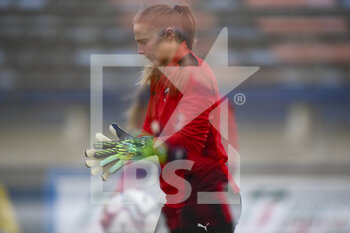 2022-01-05 - Laura Giuliani of A.C. Milan during the Women's Italian Supercup Semi-Final between A.S. Roma Women and A.C. Milan at the Domenico Francioni Stadium on 5th of January, 2022 in Latina, Italy. - AS ROMA VS AC MILAN - WOMEN SUPERCOPPA - SOCCER