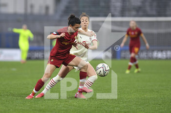 2022-01-05 - Lucia Guglielmo of AS Roma Women and Linda Tucceri Cimini of A.C. Milan during the Women's Italian Supercup Semi-Final between A.S. Roma Women and A.C. Milan at the Domenico Francioni Stadium on 5th of January, 2022 in Latina, Italy. - AS ROMA VS AC MILAN - WOMEN SUPERCOPPA - SOCCER