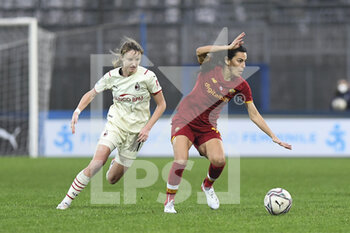 2022-01-05 - Thaisa de Moraes Rosa Moreno of AS Roma Women during the Women's Italian Supercup Semi-Final between A.S. Roma Women and A.C. Milan at the Domenico Francioni Stadium on 5th of January, 2022 in Latina, Italy. - AS ROMA VS AC MILAN - WOMEN SUPERCOPPA - SOCCER