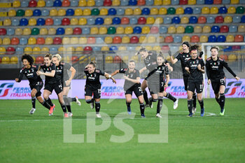 2022-01-05 - Juventus exultation after winning on penalties during the Italian women's super cup semifinal 2021/2022 match between Juventus Women vs Sassuolo Women at the Benito Stirpe stadium in Frosinone on 05 January 2021. - JUVENTUS FC VS US SASSUOLO - WOMEN SUPERCOPPA - SOCCER