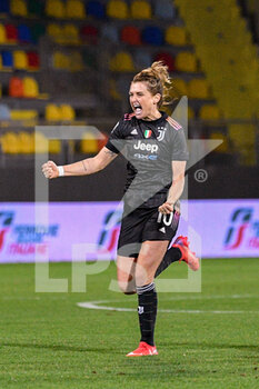 2022-01-05 - Cristiana Girelli (Juventus Women) cheers after the penalty shoot-out during the Italian women's super cup semifinal 2021/2022 match between Juventus Women vs Sassuolo Women at the Benito Stirpe stadium in Frosinone on 05 January 2021. - JUVENTUS FC VS US SASSUOLO - WOMEN SUPERCOPPA - SOCCER