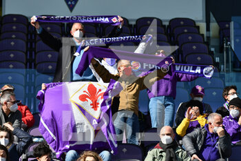 2022-02-12 - Fans of Fiorentina - ACF FIORENTINA VS EMPOLI LADIES - WOMEN ITALIAN CUP - SOCCER