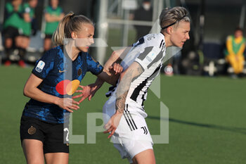 2022-02-13 - Lina Mona Andrea Hurtig (Juventus Women) and Henrietta Csiszar (FC Internazionale) - FC JUVENTUS VS INTER - FC INTERNAZIONALE - WOMEN ITALIAN CUP - SOCCER