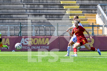 2022-04-30 - Angelica Soffia (AS Roma Women) goal 1-0 during the Women's Italian Cup 2021/22 match between AS Roma vs Empoli Ladies at the Tre Fontane stadium on 30 April 2022. - AS ROMA VS EMPOLI LADIES - WOMEN ITALIAN CUP - SOCCER