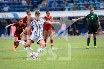 2022-05-22 - Cristiana Girelli (juventus) penalty kick - FINAL - JUVENTUS FC - AS ROMA - WOMEN ITALIAN CUP - SOCCER