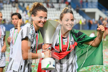 2022-05-22 - Cristiana Girelli and  Martina rosucci (Juvnetus) with the italy cup - FINAL - JUVENTUS FC - AS ROMA - WOMEN ITALIAN CUP - SOCCER