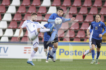 2022-03-29 - March 29, 2022 Trieste (TS – Italy), Nereo Rocco stadium, match between Italy U21 vs Bosnia Herzegovina U21, European Under 21 Football Championship Qualifies, in the pic: 2 Alen Dejanovic against 23 Nicolò Cambiaghi - UEFA EURO 2023 QUALIFIERS - ITALY VS BOSNIA AND HERZEGOVINA - UEFA EUROPEAN - SOCCER