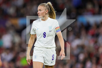 2022-07-06 - Leah Williamson of England during the UEFA Women's Euro 2022, Group A football match between England and Austria on July 6, 2022 at Old Trafford in Manchester, England - FOOTBALL - WOMEN'S EURO 2022 - ENGLAND V AUSTRIA - UEFA EUROPEAN - SOCCER