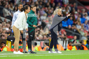 2022-07-06 - Coach Sarina Wiegman of England during the UEFA Women's Euro 2022, Group A football match between England and Austria on July 6, 2022 at Old Trafford in Manchester, England - FOOTBALL - WOMEN'S EURO 2022 - ENGLAND V AUSTRIA - UEFA EUROPEAN - SOCCER