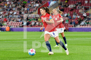 2022-07-07 - Maren Mjelde (6) of Norway during the UEFA Women's Euro 2022, Group A football match between Norway and Northern Ireland on July 7, 2022 at the St Mary's Stadium in Southampton, England - FOOTBALL - WOMEN'S EURO 2022 - NORWAY V NORTHERN IRELAND - UEFA EUROPEAN - SOCCER