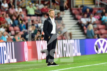 2022-07-07 - Norway coach Martin Sjogren during the UEFA Women's Euro 2022, Group A football match between Norway and Northern Ireland on July 7, 2022 at the St Mary's Stadium in Southampton, England - FOOTBALL - WOMEN'S EURO 2022 - NORWAY V NORTHERN IRELAND - UEFA EUROPEAN - SOCCER