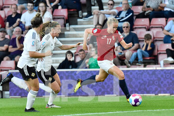 2022-07-07 - Julie Blakstad (17) of Norway during the UEFA Women's Euro 2022, Group A football match between Norway and Northern Ireland on July 7, 2022 at the St Mary's Stadium in Southampton, England - FOOTBALL - WOMEN'S EURO 2022 - NORWAY V NORTHERN IRELAND - UEFA EUROPEAN - SOCCER