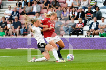 2022-07-07 - Julie Blakstad (17) of Norway scores the opening goal 1-0 during the UEFA Women's Euro 2022, Group A football match between Norway and Northern Ireland on July 7, 2022 at the St Mary's Stadium in Southampton, England - FOOTBALL - WOMEN'S EURO 2022 - NORWAY V NORTHERN IRELAND - UEFA EUROPEAN - SOCCER