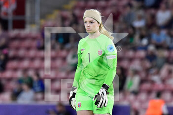 2022-07-07 - Guro Pettersen (1) of Norway during the UEFA Women's Euro 2022, Group A football match between Norway and Northern Ireland on July 7, 2022 at the St Mary's Stadium in Southampton, England - FOOTBALL - WOMEN'S EURO 2022 - NORWAY V NORTHERN IRELAND - UEFA EUROPEAN - SOCCER