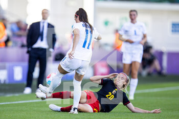 2022-07-10 - Belgium Midfielder Julie Biesmans and Hallbera Gisladottir of Iceland during the UEFA Women's Euro 2022, Group D football match between Belgium and Iceland on July 10, 2022 at Manchester City Academy Stadium in Manchester, England - FOOTBALL - WOMEN'S EURO 2022 - BELGIUM V ICELAND - UEFA EUROPEAN - SOCCER