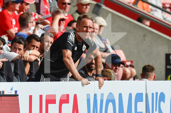 2022-07-11 - Northern Ireland coach Kenny Shiels during the UEFA Women's Euro 2022, Group A football match between Austria and Northern Ireland on July 11, 2022 at the St Mary's Stadium in Southampton, England - FOOTBALL - WOMEN'S EURO 2022 - AUSTRIA V NORTHERN IRELAND - UEFA EUROPEAN - SOCCER