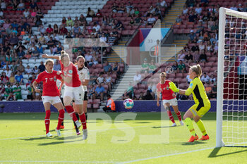 2022-07-11 - Katharina Schiechtl (6) of Austria scores the opening goal during the UEFA Women's Euro 2022, Group A football match between Austria and Northern Ireland on July 11, 2022 at the St Mary's Stadium in Southampton, England - FOOTBALL - WOMEN'S EURO 2022 - AUSTRIA V NORTHERN IRELAND - UEFA EUROPEAN - SOCCER