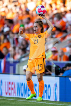 2022-07-13 - Marisa Olislagers of Netherlands (19) during the UEFA Women's Euro 2022, Group C football match between Netherlands and Portugal on July 13, 2022 at Leigh Sports Village in Leigh, England - FOOTBALL - WOMEN'S EURO 2022 - NETHERLANDS V PORTUGAL - UEFA EUROPEAN - SOCCER