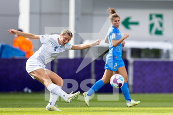 2022-07-14 - Karolina Lea Vilhjalmsdottir of Iceland during the UEFA Women's Euro 2022, Group D football match between Italy and Iceland on July 14, 2022 at Manchester City Academy Stadium in Manchester, England - FOOTBALL - WOMEN'S EURO 2022 - ITALY V ICELAND - UEFA EUROPEAN - SOCCER