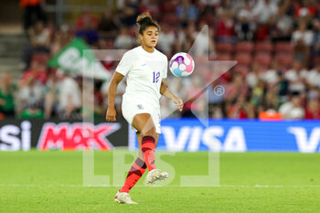 2022-07-15 - Jess Carter of England during the UEFA Women's Euro 2022, Group A football match between Northern Ireland and England on July 15, 2022 at the St Mary's Stadium in Southampton, England - FOOTBALL - WOMEN'S EURO 2022 - NORTHERN IRELAND V ENGLAND - UEFA EUROPEAN - SOCCER