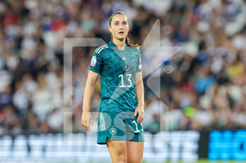 2022-07-16 - Sara Dabritz of Germany during the UEFA Women's Euro 2022, Group B football match between Finland and Germany on July 16, 2022 at Stadium MK in Milton Keynes, England - FOOTBALL - WOMEN'S EURO 2022 - FINLAND V GERMANY - UEFA EUROPEAN - SOCCER