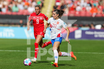 2022-07-17 - Dominique Janssen (20) of Netherlands and Ana-Maria Crnogorcevic (9) of Switzerland during the UEFA Women's Euro 2022, Group C football match between Switzerland and Netherlands on July 17, 2022 at Bramall Lane in Sheffield, England - FOOTBALL - WOMEN'S EURO 2022 - SWITZERLAND V NETHERLANDS - UEFA EUROPEAN - SOCCER