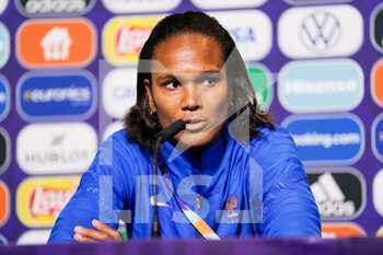 FOOTBALL - WOMEN'S EURO 2022 - PRESS CONFERENCE AND TRAINING OF THE FRENCH TEAM - UEFA EUROPEI - CALCIO