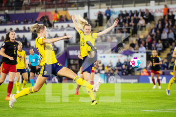 2022-07-22 - Amanda Ilestedt of Sweden during the UEFA Women's Euro 2022, quarter final football match between Sweden and Belgium on July 22, 2022 at Leigh Sports Village in Leigh, England - FOOTBALL - WOMEN'S EURO 2022 - 1/4 - SWEDEN V BELGIUM - UEFA EUROPEAN - SOCCER