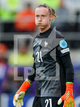 2022-07-23 - Pauline Peyraud Magnin of France during the UEFA Women's Euro 2022, quarter final football match between France and Netherlands on July 23, 2022 at New York Stadium in Rotherham, England - FOOTBALL - WOMEN'S EURO 2022 - 1/4 - FRANCE V NETHERLANDS - UEFA EUROPEAN - SOCCER