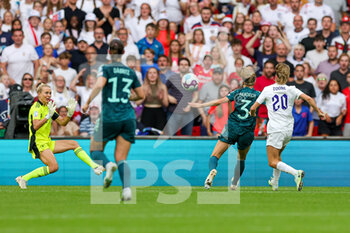2022-07-31 - Ella Toone of England scores a goal 1-0 during the UEFA Women's Euro 2022, Final football match between England and Germany on July 31, 2022 at Wembley Stadium in London, England - FOOTBALL - WOMEN'S EURO 2022 - FINAL - ENGLAND V GERMANY - UEFA EUROPEAN - SOCCER