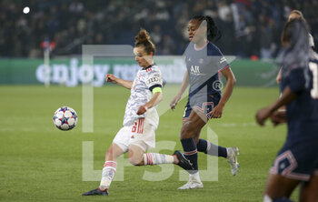 2022-03-30 - Lina Magull of Bayern Munich, Marie-Antoinette Katoto of PSG during the UEFA Women's Champions League, Quarter-finals, 2nd leg football match between Paris Saint-Germain and Bayern Munich on March 30, 2022 at Parc des Princes stadium in Paris, France - PARIS SAINT-GERMAIN (PSG) VS BAYERN MUNICH - UEFA CHAMPIONS LEAGUE WOMEN - SOCCER