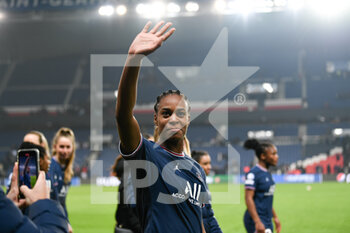2022-03-30 - Marie-Antoinette Katoto and the team of PSG celebrates during the UEFA Women's Champions League, Quarter-finals, 2nd leg football match between Paris Saint-Germain (PSG) and FC Bayern Munich (Munchen) on March 30, 2022 at Parc des Princes stadium in Paris, France - PARIS SAINT-GERMAIN (PSG) VS BAYERN MUNICH - UEFA CHAMPIONS LEAGUE WOMEN - SOCCER
