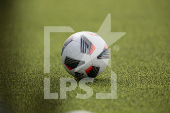 2022-08-18 - Match ball during the match Tallin Fc Flora and Fc qiryat of the first qualifying round of the Uefa Women’s Champions League on August 18, 2022 at Juventus Training Ground, Turin, Italy. Photo Nderim Kaceli - FLORA TALLINN WOMEN VS MS QIRYAT GAT - UEFA CHAMPIONS LEAGUE WOMEN - SOCCER