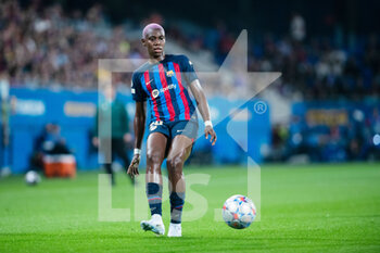 2022-10-19 - Asisat Oshoala of FC Barcelona during the UEFA Women’s Champions League, Group D football match between FC Barcelona and SL Benfica on October 19, 2022 at Johan Cruyff Stadium in Barcelona, Spain - FOOTBALL - WOMEN'S CHAMPION'S LEAGUE - FC BARCELONA V SL BENFICA - UEFA CHAMPIONS LEAGUE WOMEN - SOCCER