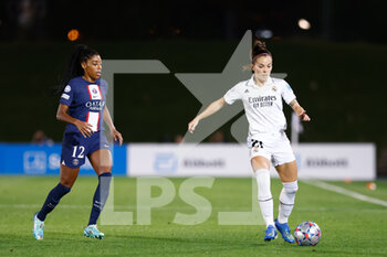 2022-10-26 - Claudia Zornoza of Real Madrid and Ashley Lawrence of PSG during the UEFA Women’s Champions League, Group A football match between Real Madrid and Paris Saint-Germain on October 26, 2022 at Alfredo Di Stefano stadium in Valdebebas, Madrid, Spain - FOOTBALL - WOMEN'S CHAMPIONS LEAGUE - REAL MADRID V PARIS SG - UEFA CHAMPIONS LEAGUE WOMEN - SOCCER